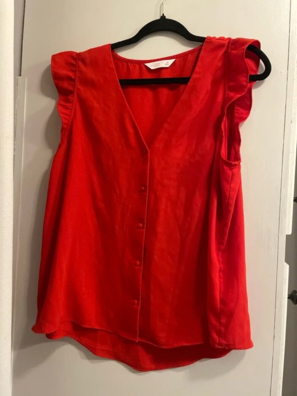 Lauren Conrad, extra large red blouse